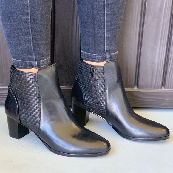 Black Woven Details Genuine Leather Ankle Boots - Picture 2 of 8